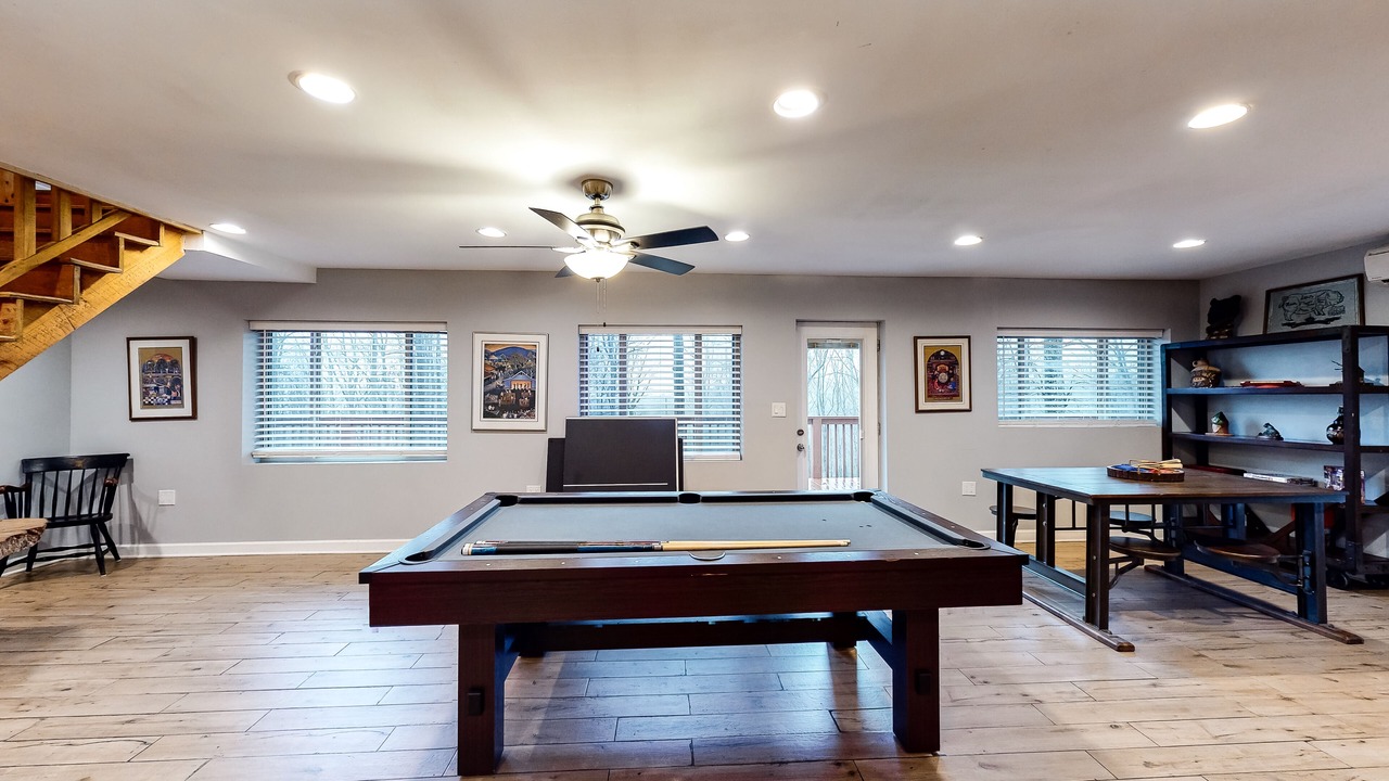 Photo of Bedroom in Hendersonville