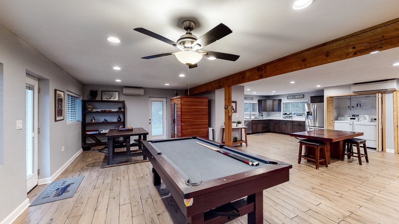 Photo of Bedroom in Hendersonville