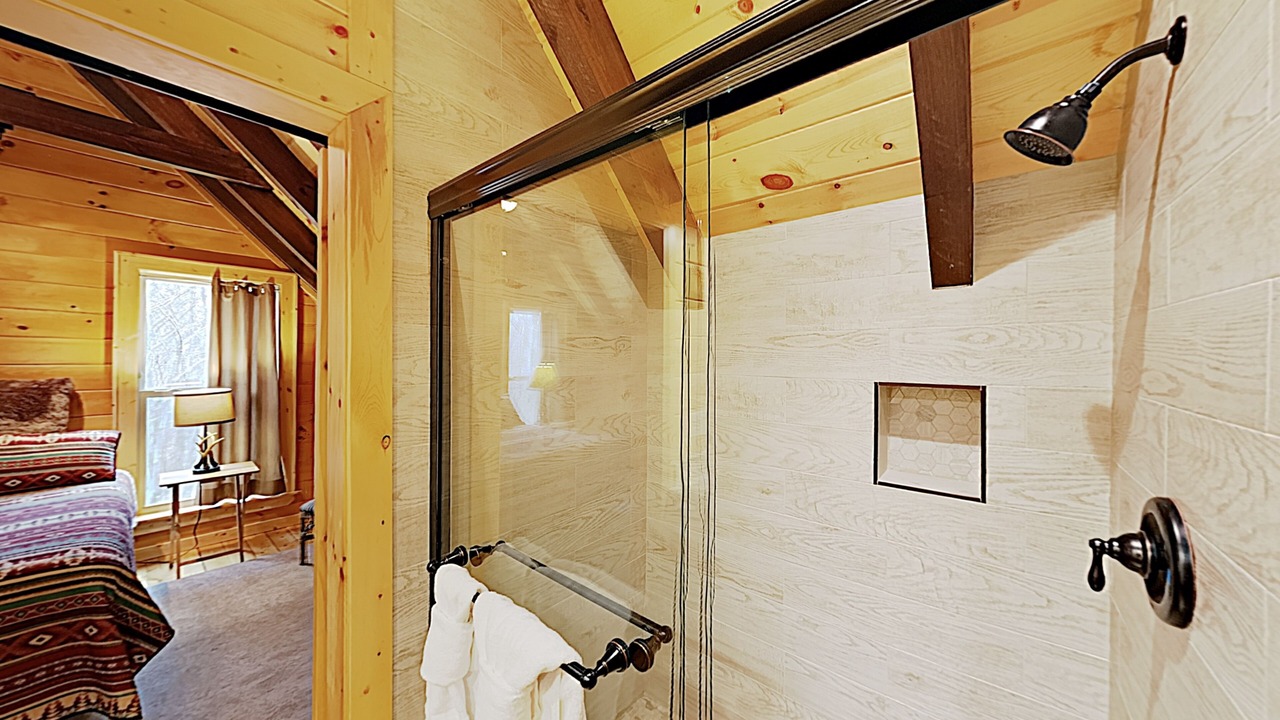 Photo of Bedroom in Maggie Valley