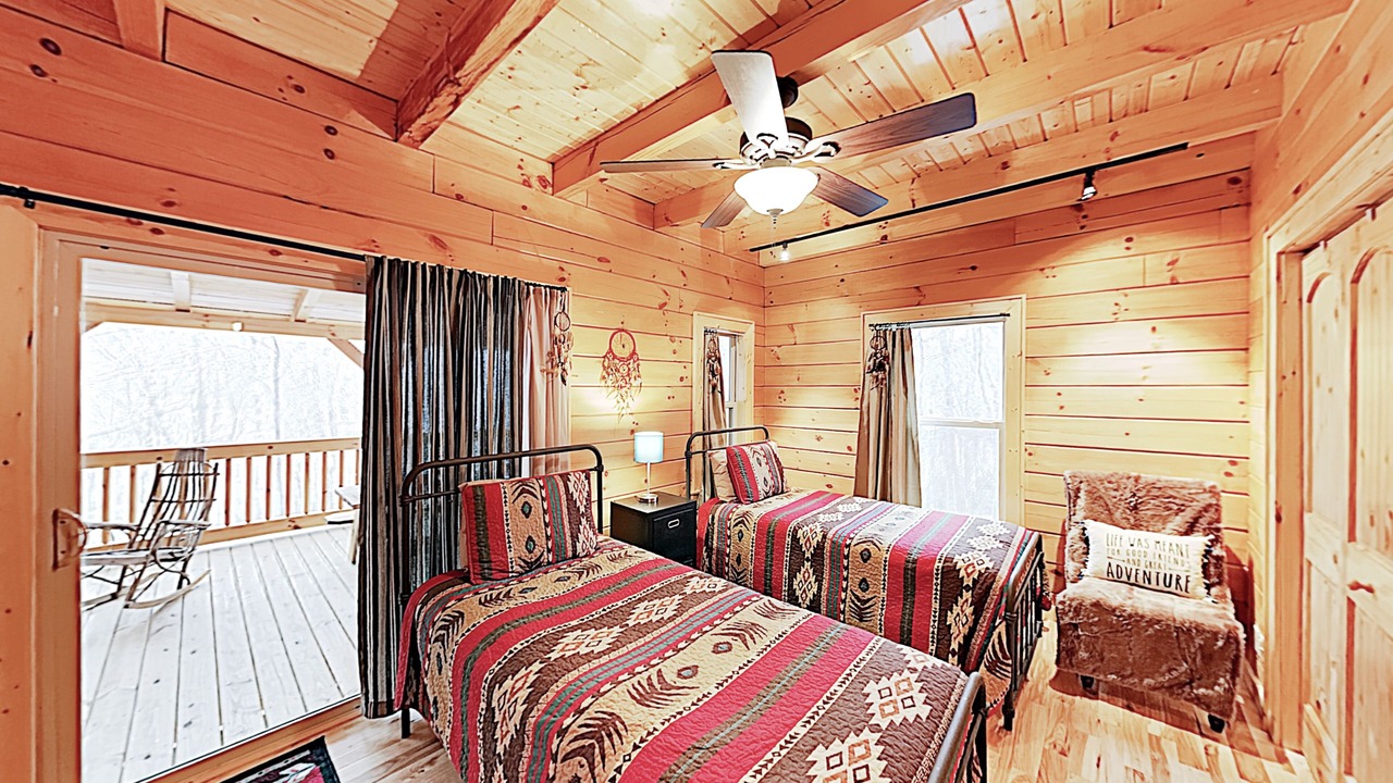 Photo of Bedroom in Maggie Valley