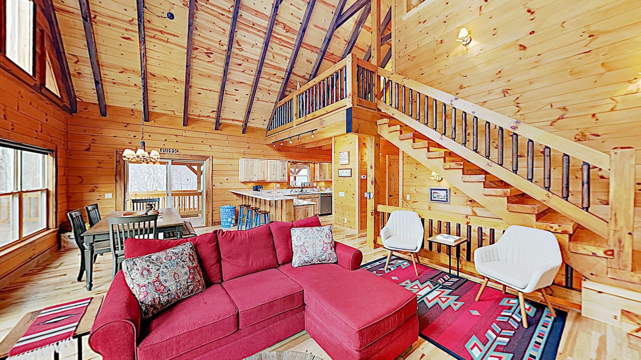 Photo of Livingroom in Maggie Valley