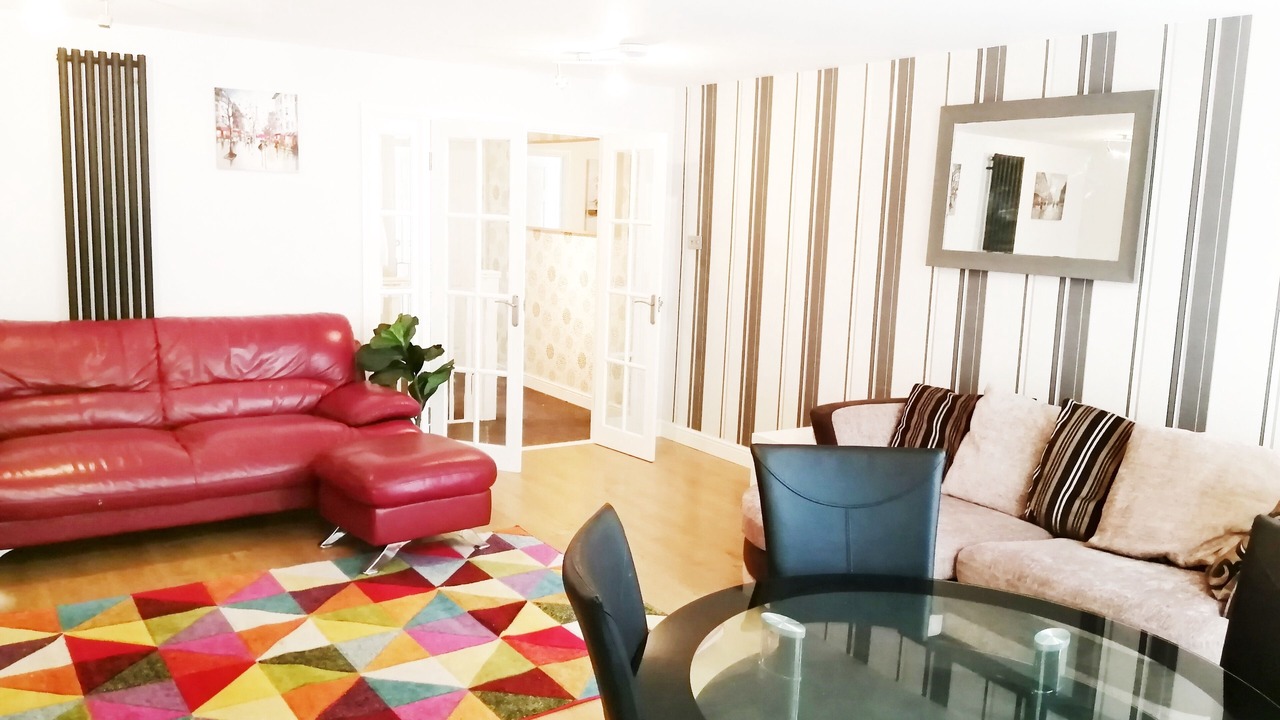 Photo of Livingroom in Newcastle-upon-Tyne