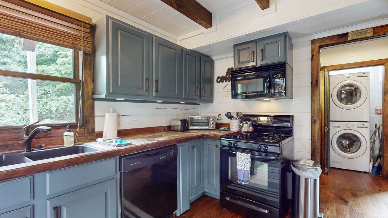 Photo of Kitchen in Royal Pines