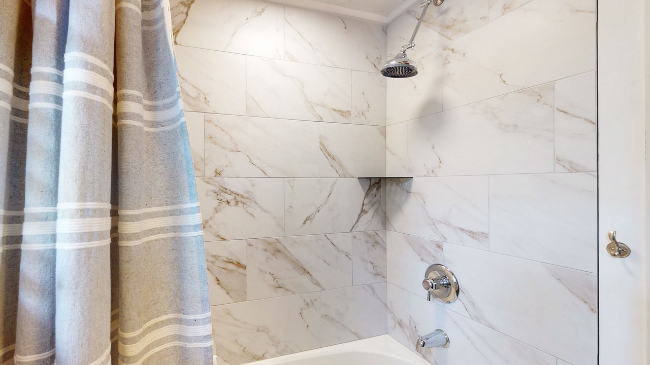 Photo of Bathroom in Royal Pines