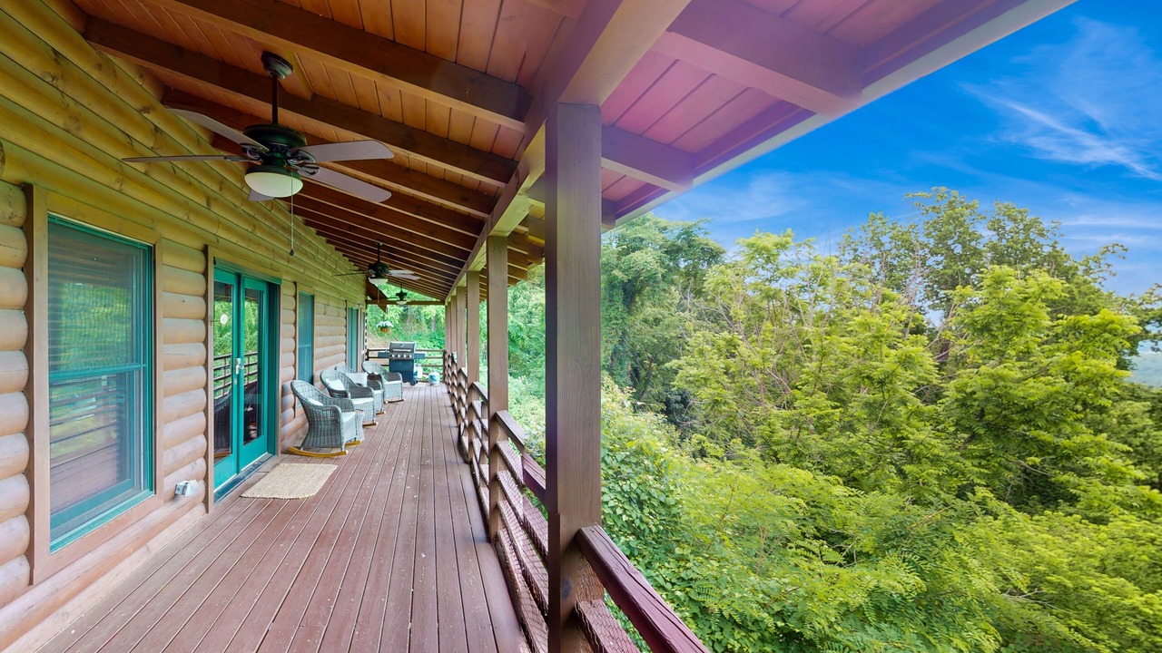 Photo of Patio Balcony in Royal Pines