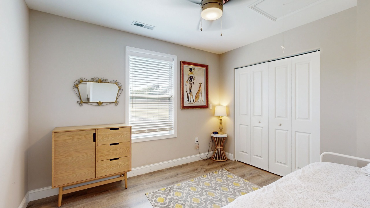 Photo of Bedroom in Alexander