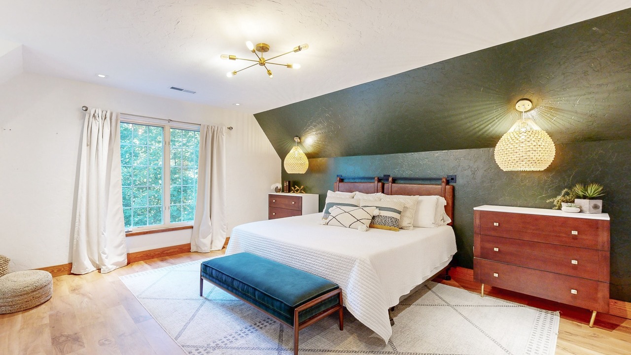 Photo of Bedroom in Asheville