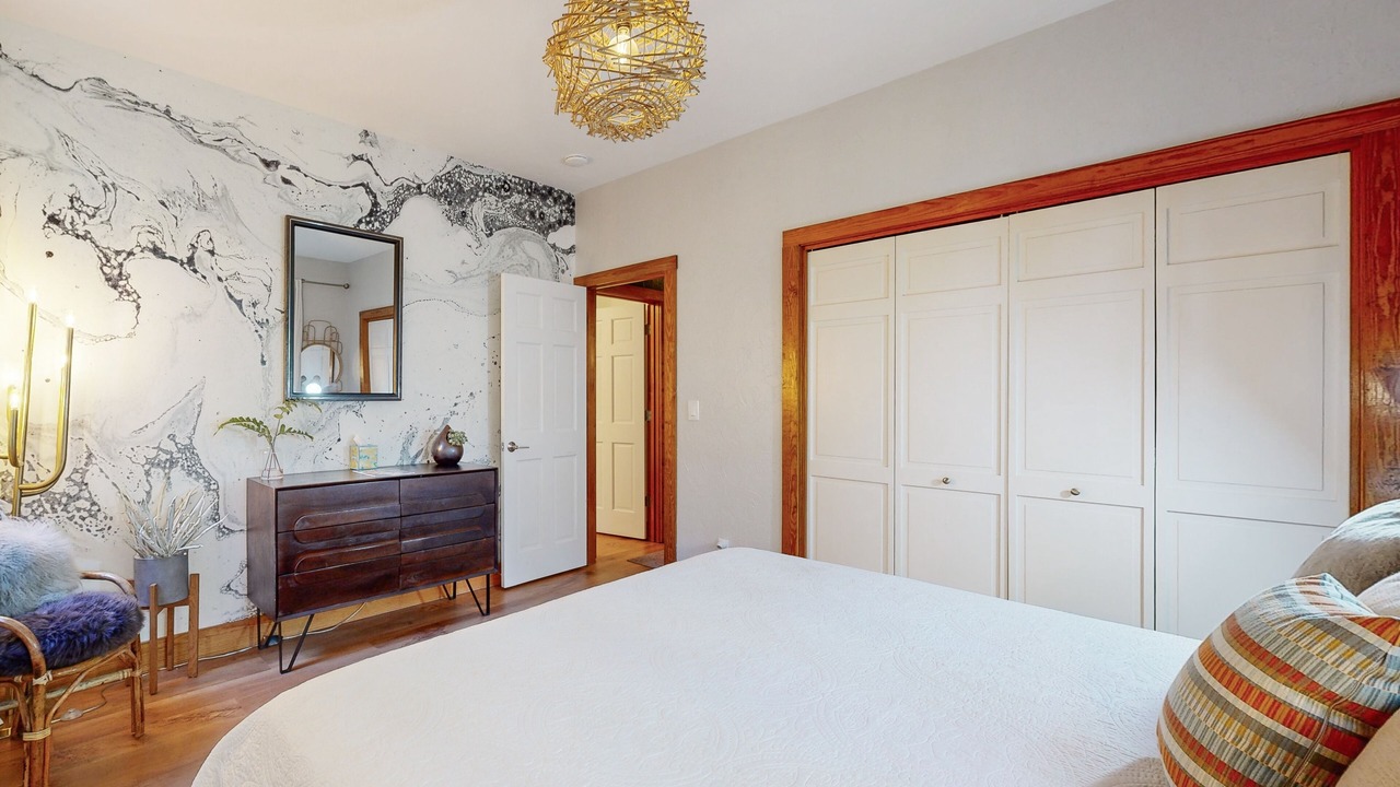 Photo of Bedroom in Asheville