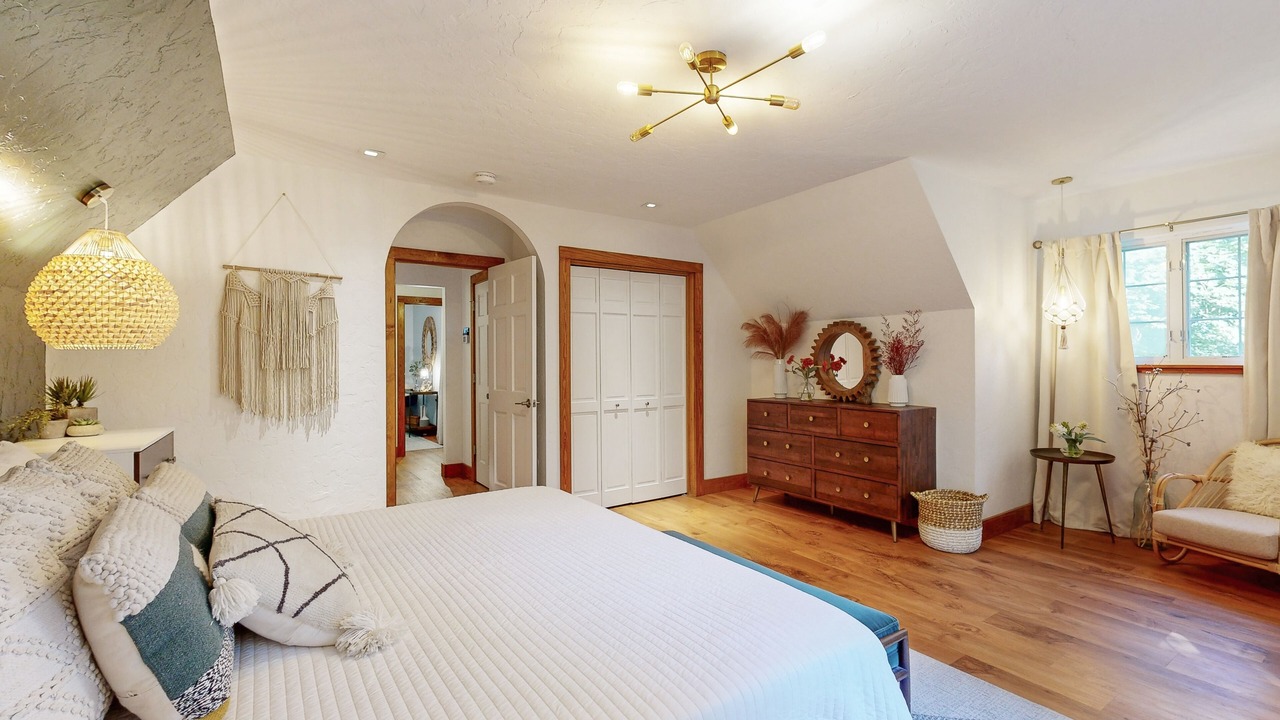 Photo of Bedroom in Asheville
