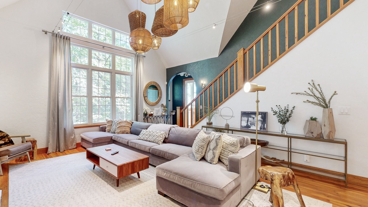 Photo of Livingroom in Asheville
