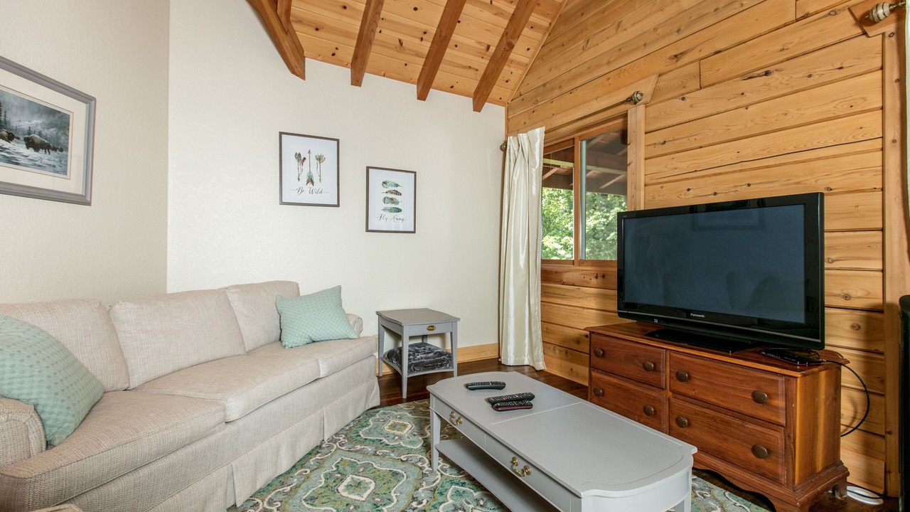 Photo of Livingroom in Rutherfordton