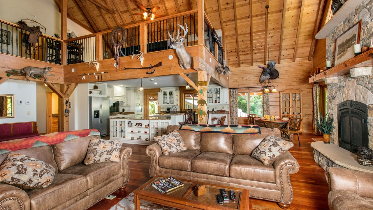 Photo of Livingroom in Rutherfordton