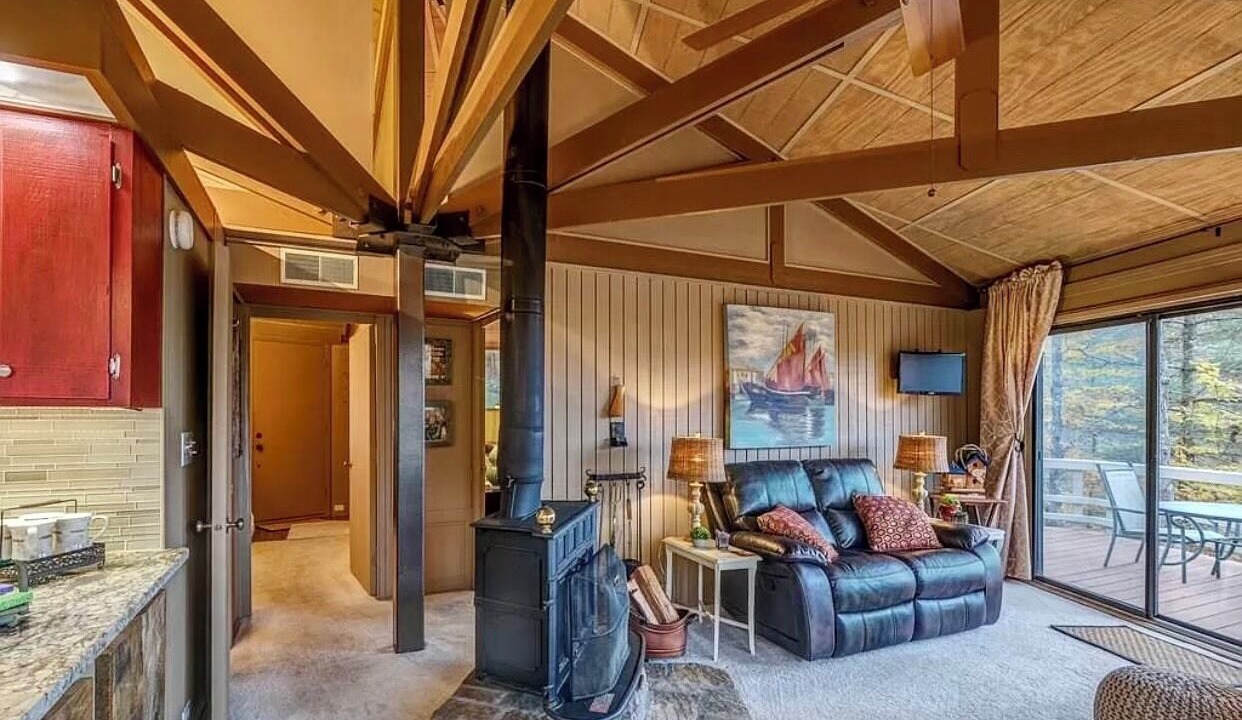 Photo of Livingroom in Unaka