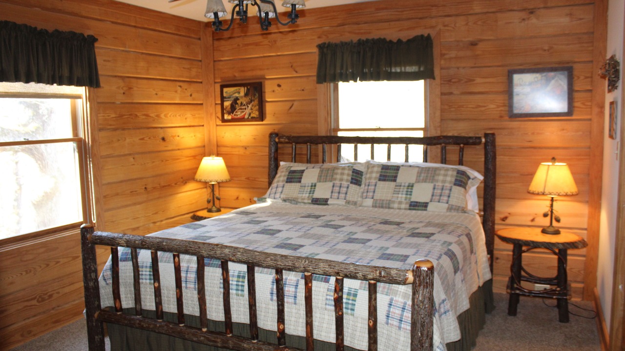 Photo of Bedroom in Bryson City