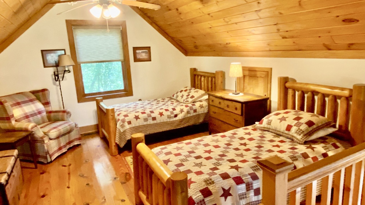 Photo of Bedroom in Bryson City
