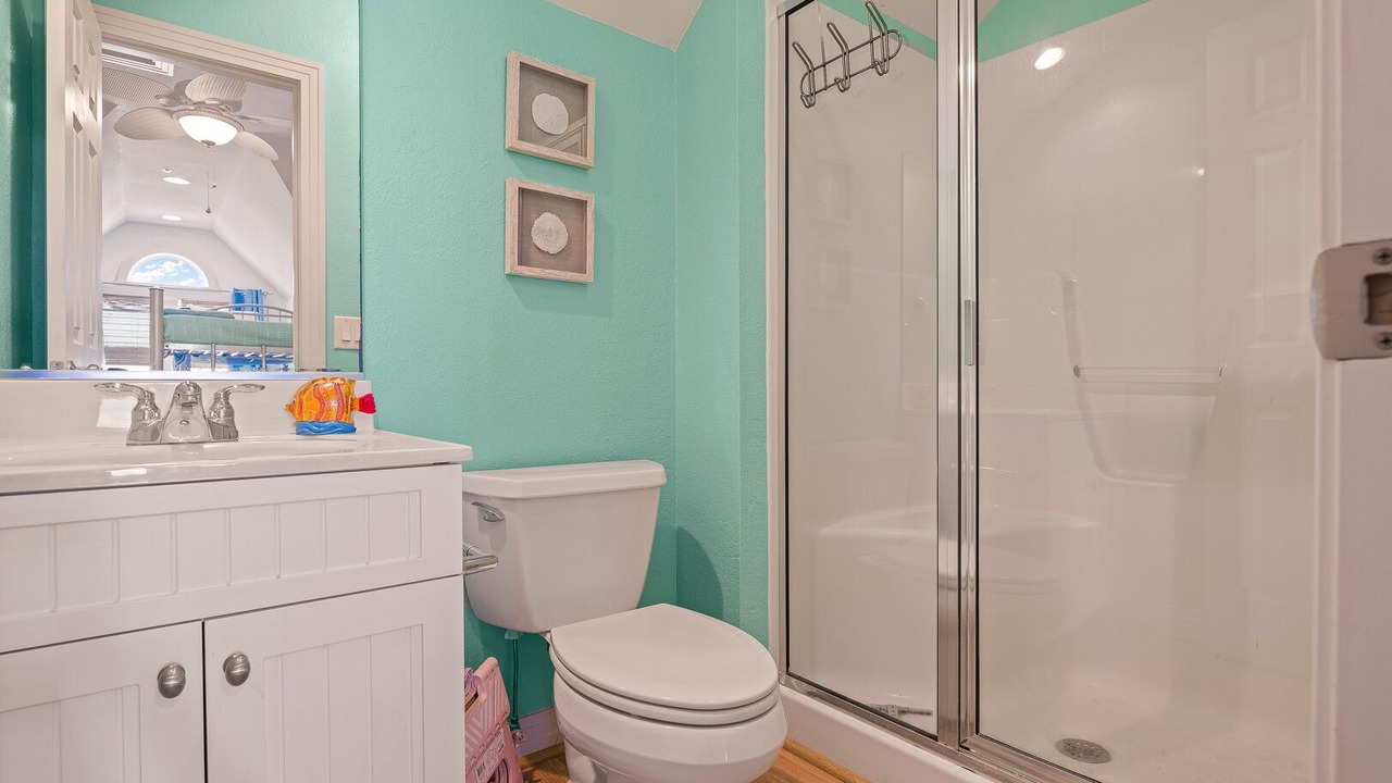 Photo of Bathroom in Bermuda Bay