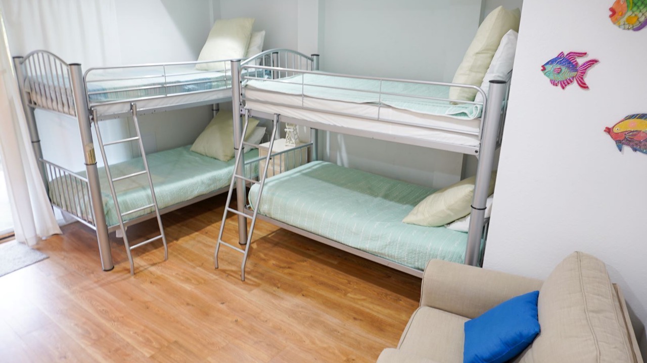 Photo of Bedroom in Bermuda Bay