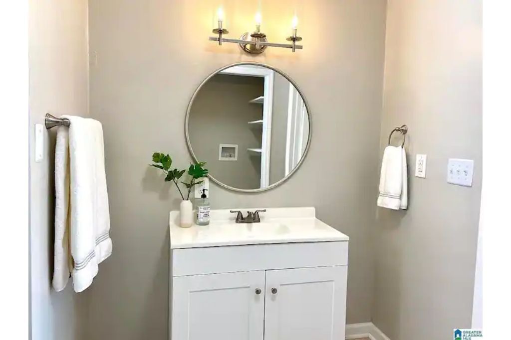 Photo of Bathroom in Crestline Heights