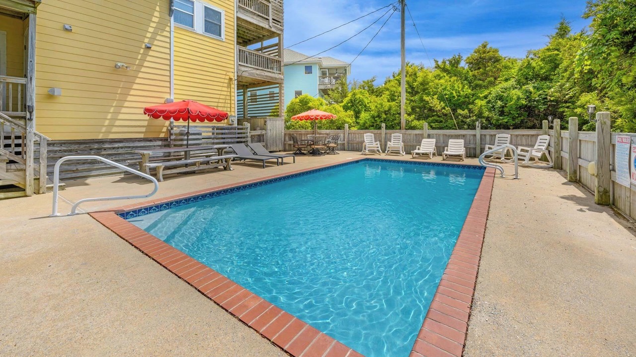 Photo of Outdoor in Waves