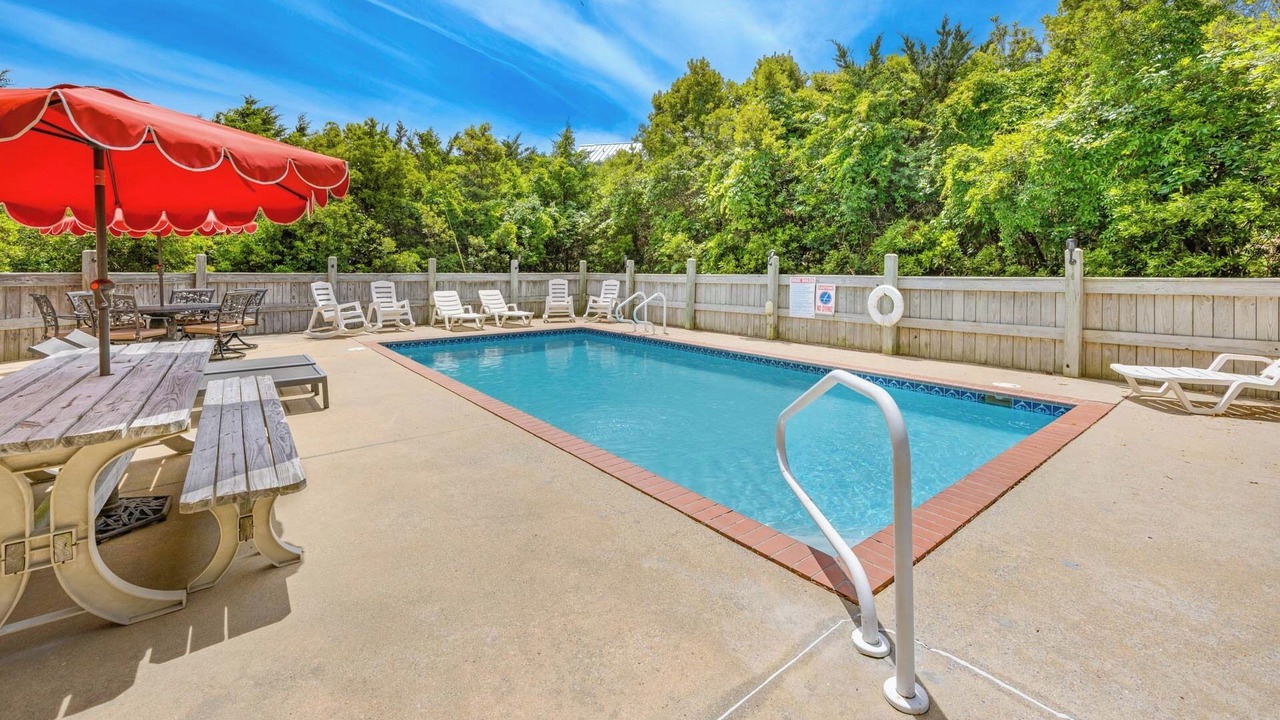 Photo of Outdoor in Waves