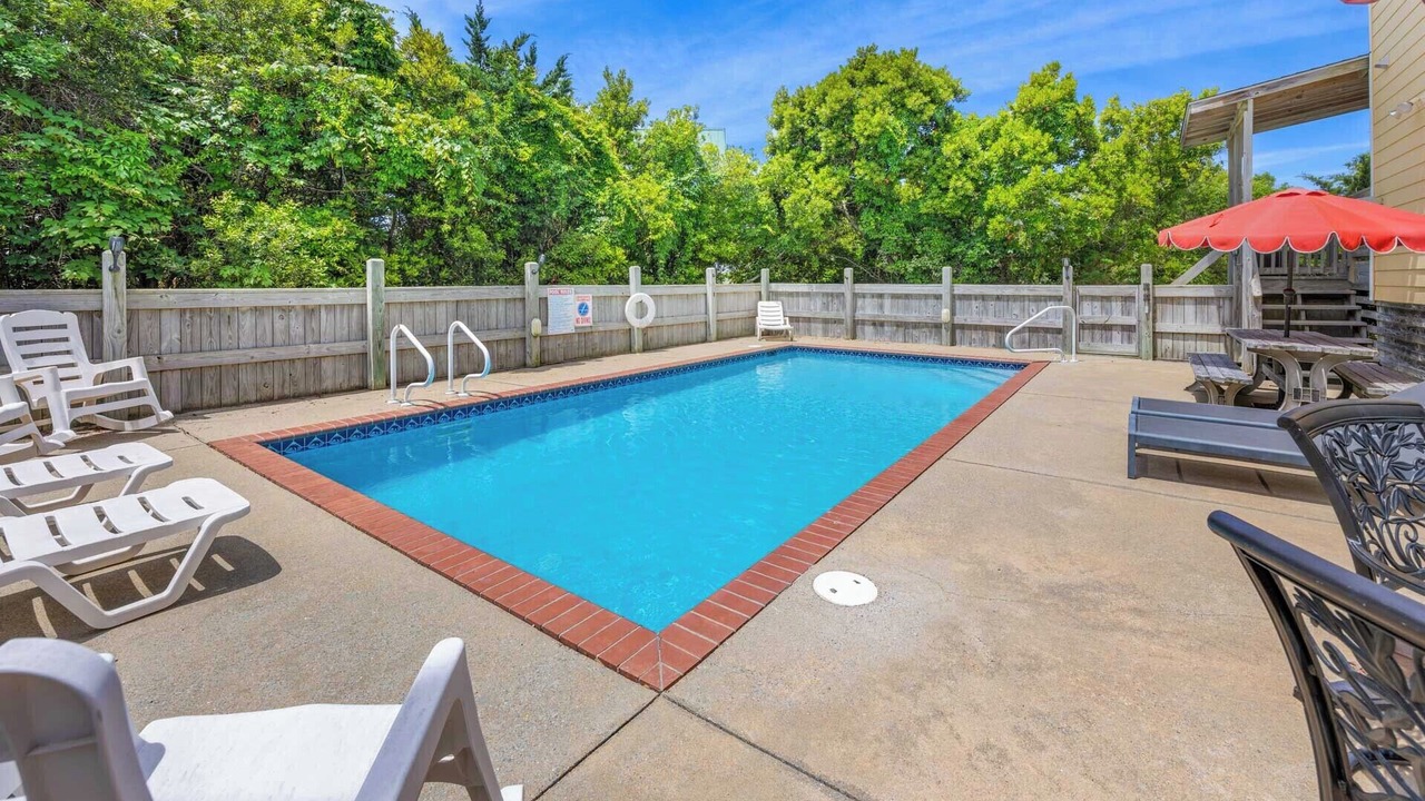 Photo of Outdoor in Waves