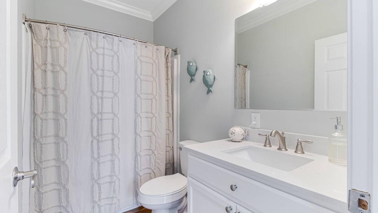 Photo of Bathroom in Tranquil Harbour