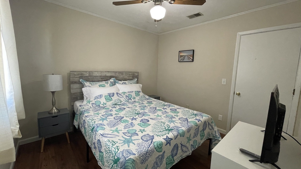 Photo of Bedroom in Myrtle Grove