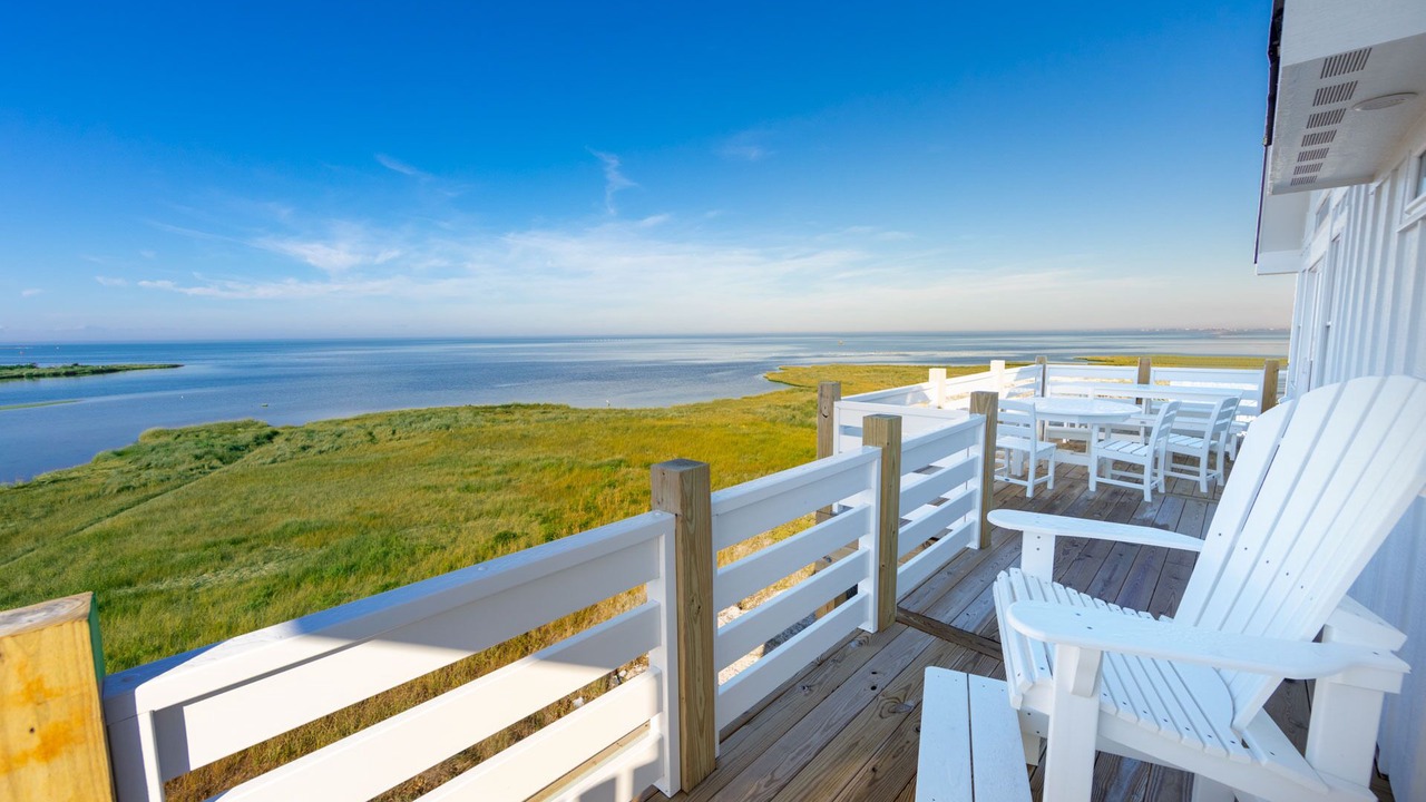 Photo of Others in Hatteras
