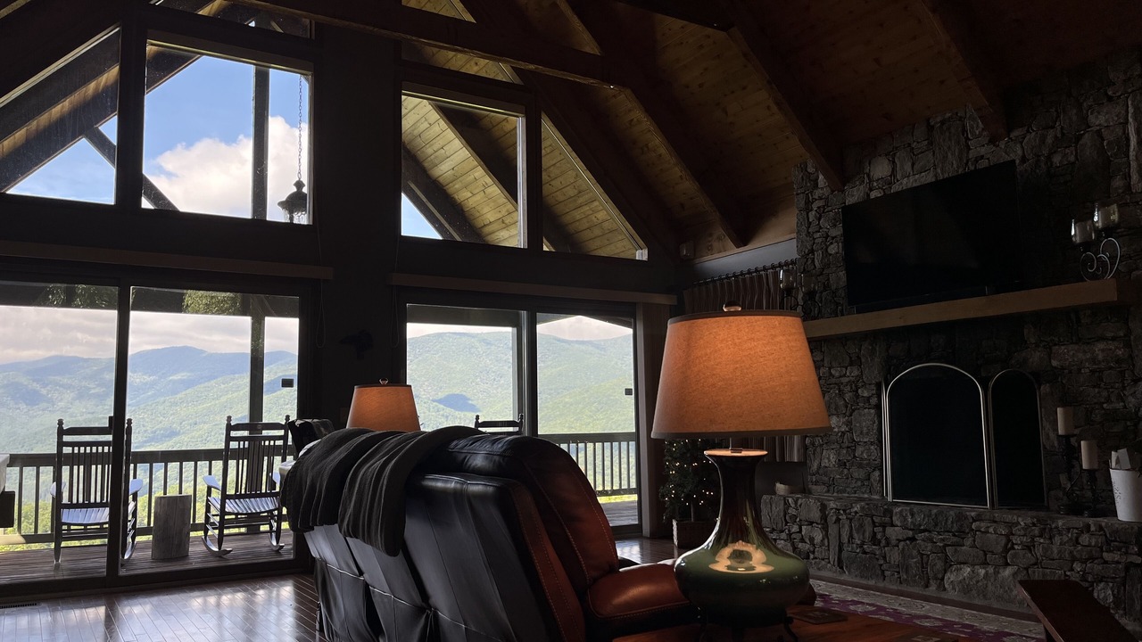 Photo of Livingroom in Canton