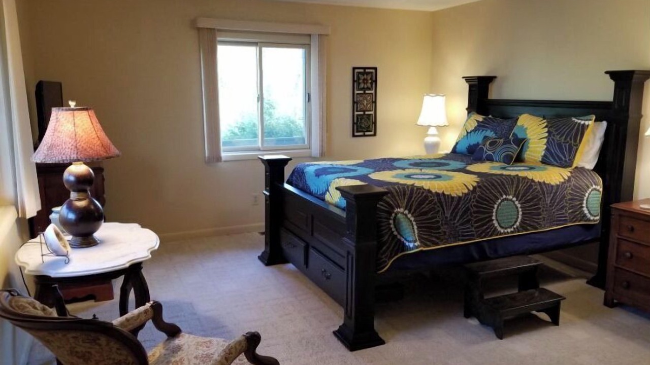 Photo of Bedroom in Canton
