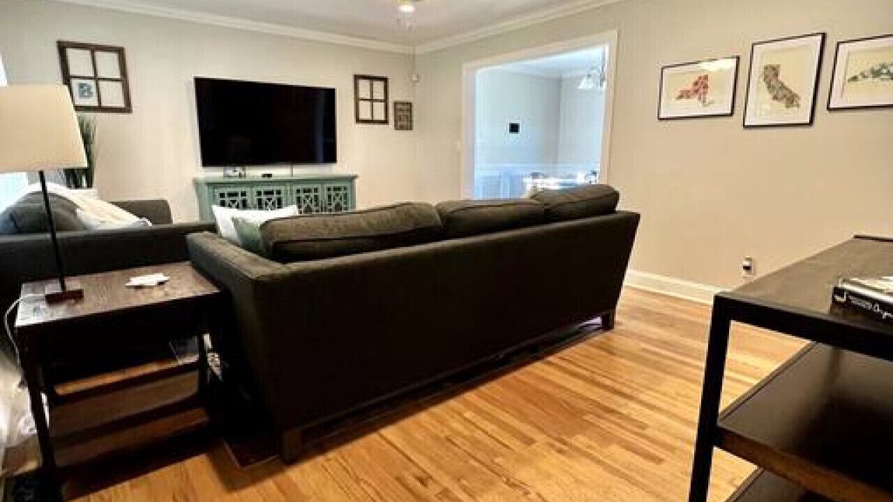Photo of Livingroom in Harrisburg
