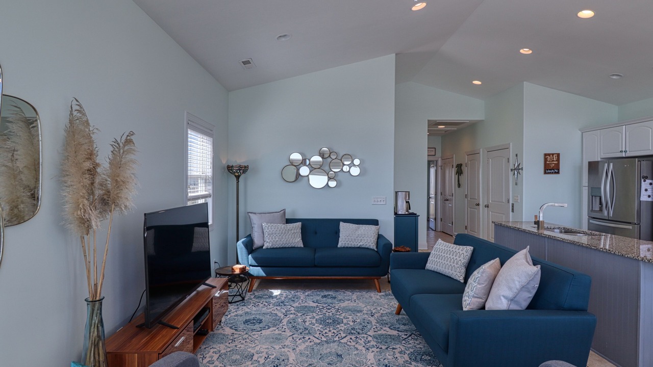 Photo of Livingroom in McCutcheon Field
