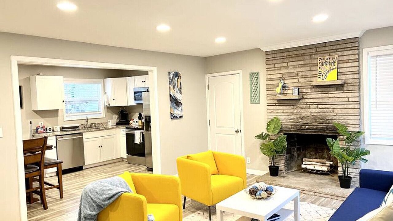 Photo of Livingroom in Greensboro