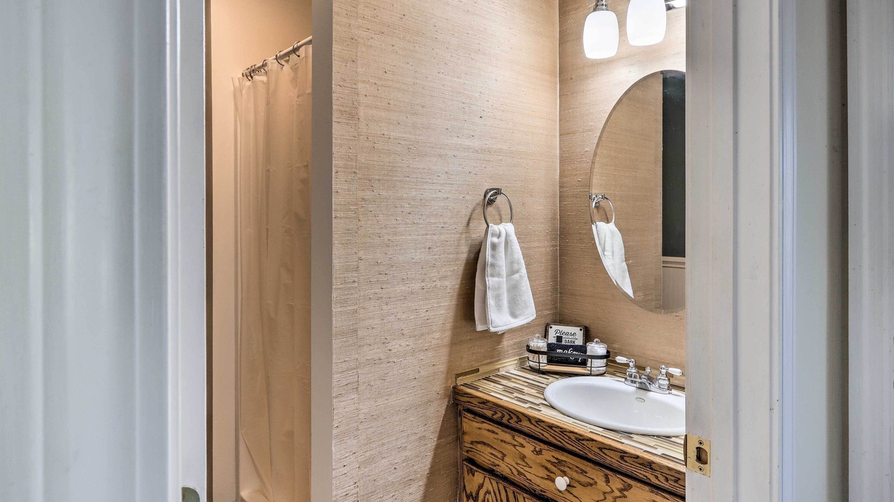Photo of Bathroom in Marble