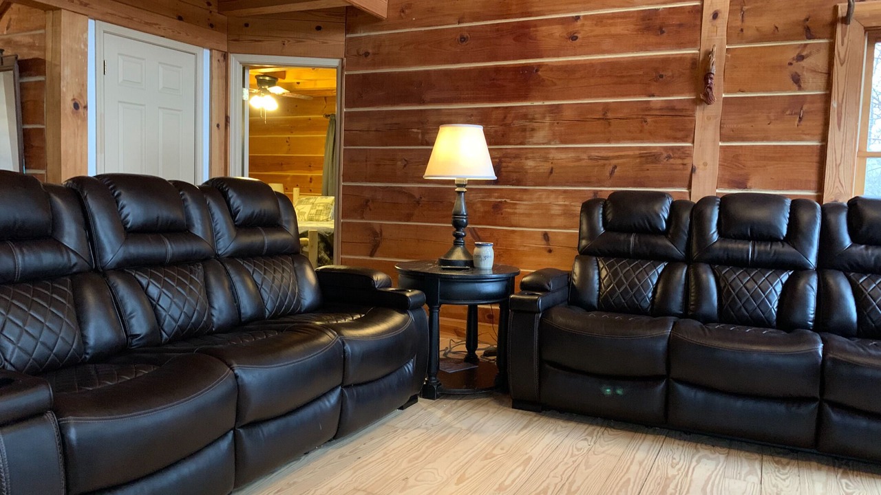 Photo of Livingroom in Swannanoa
