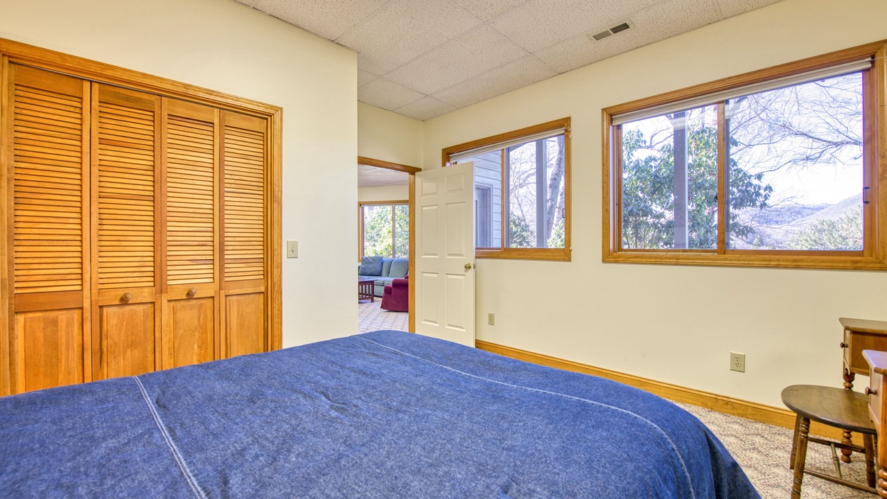 Photo of Bedroom in Waynesville
