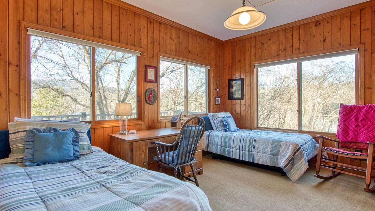 Photo of Bedroom in Waynesville