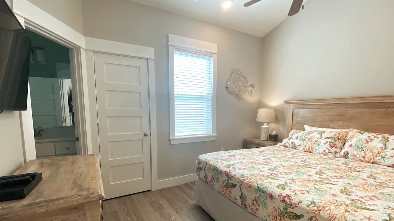 Photo of Bathroom in Corolla Light