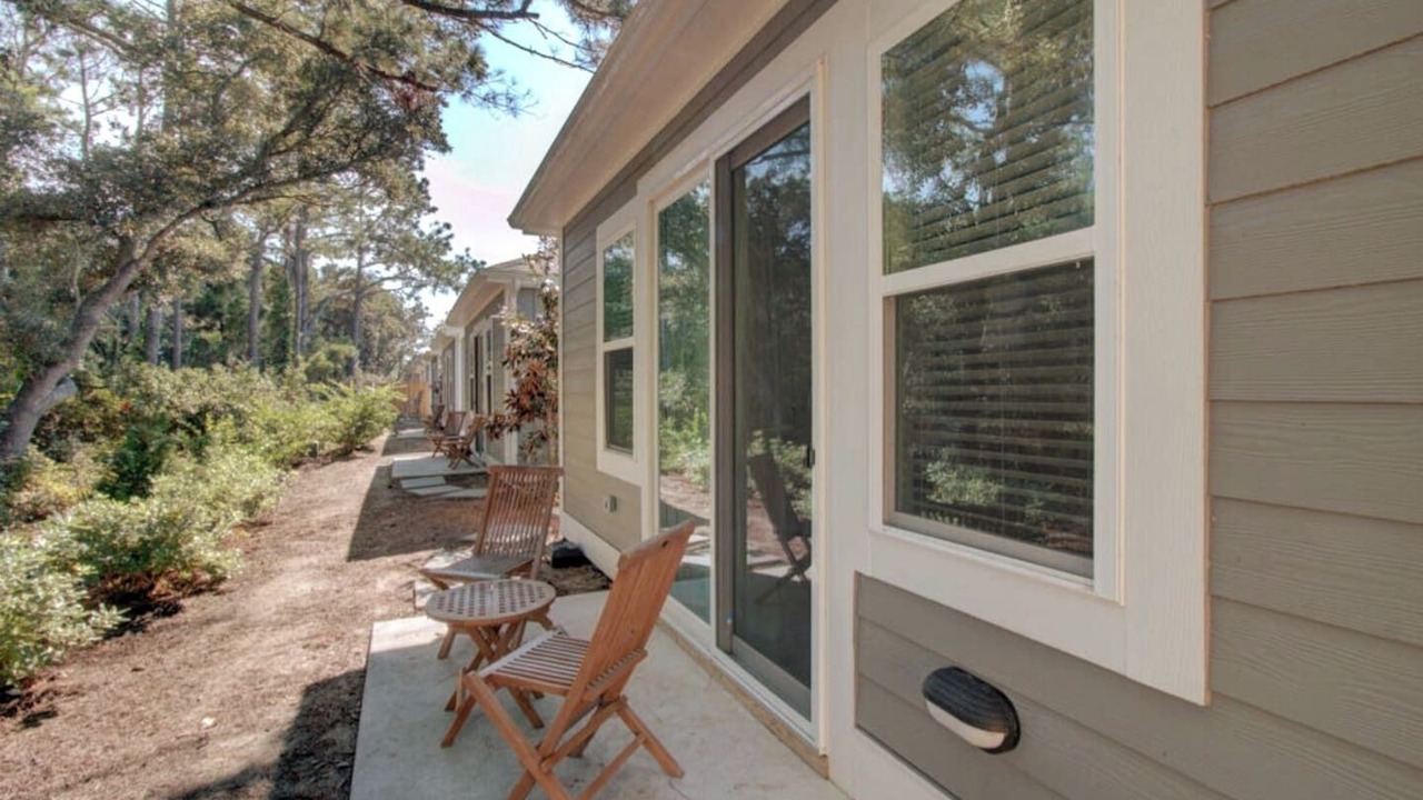 Photo of Outdoor in Corolla Light