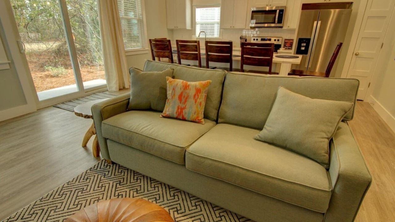Photo of Bedroom in Corolla Light