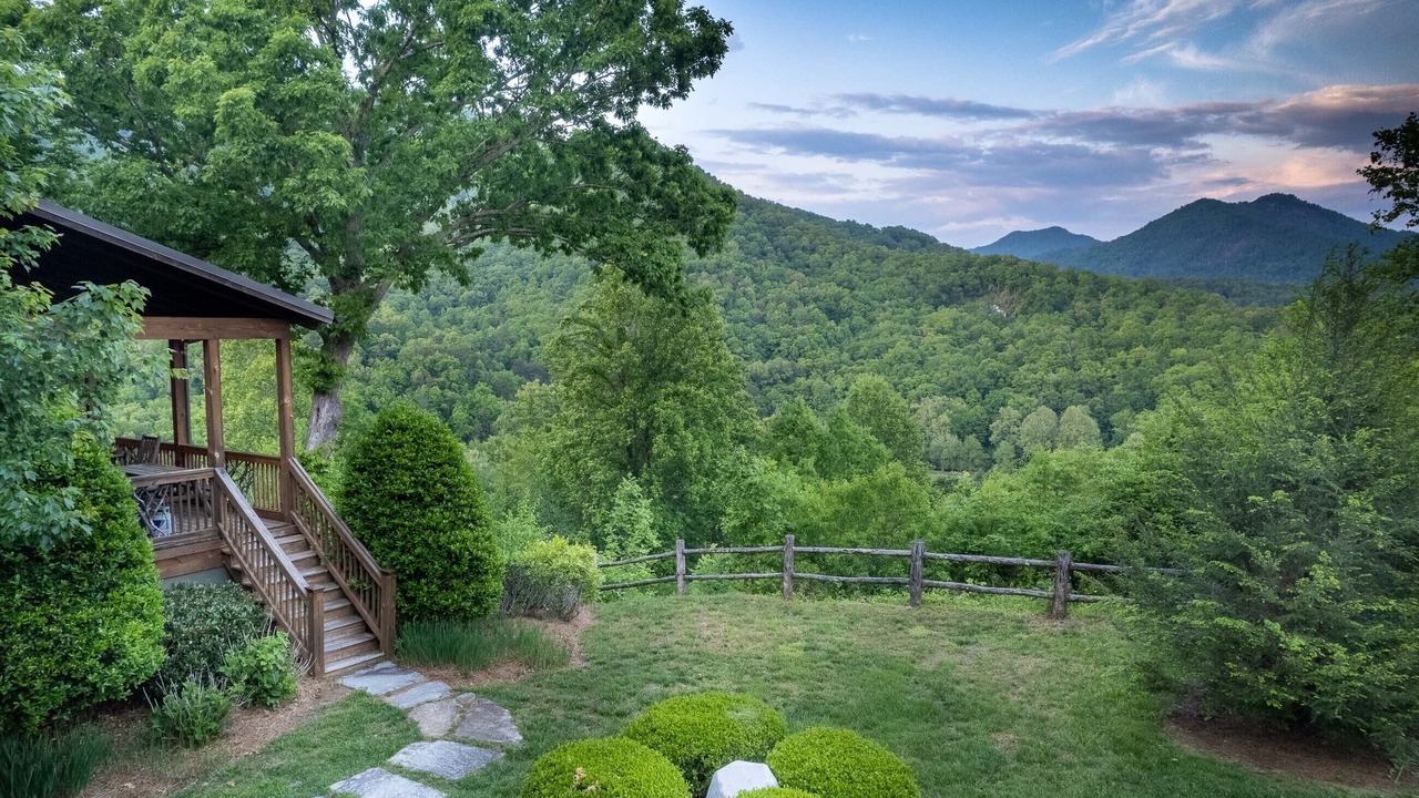 Photo of Outdoor in Cullowhee