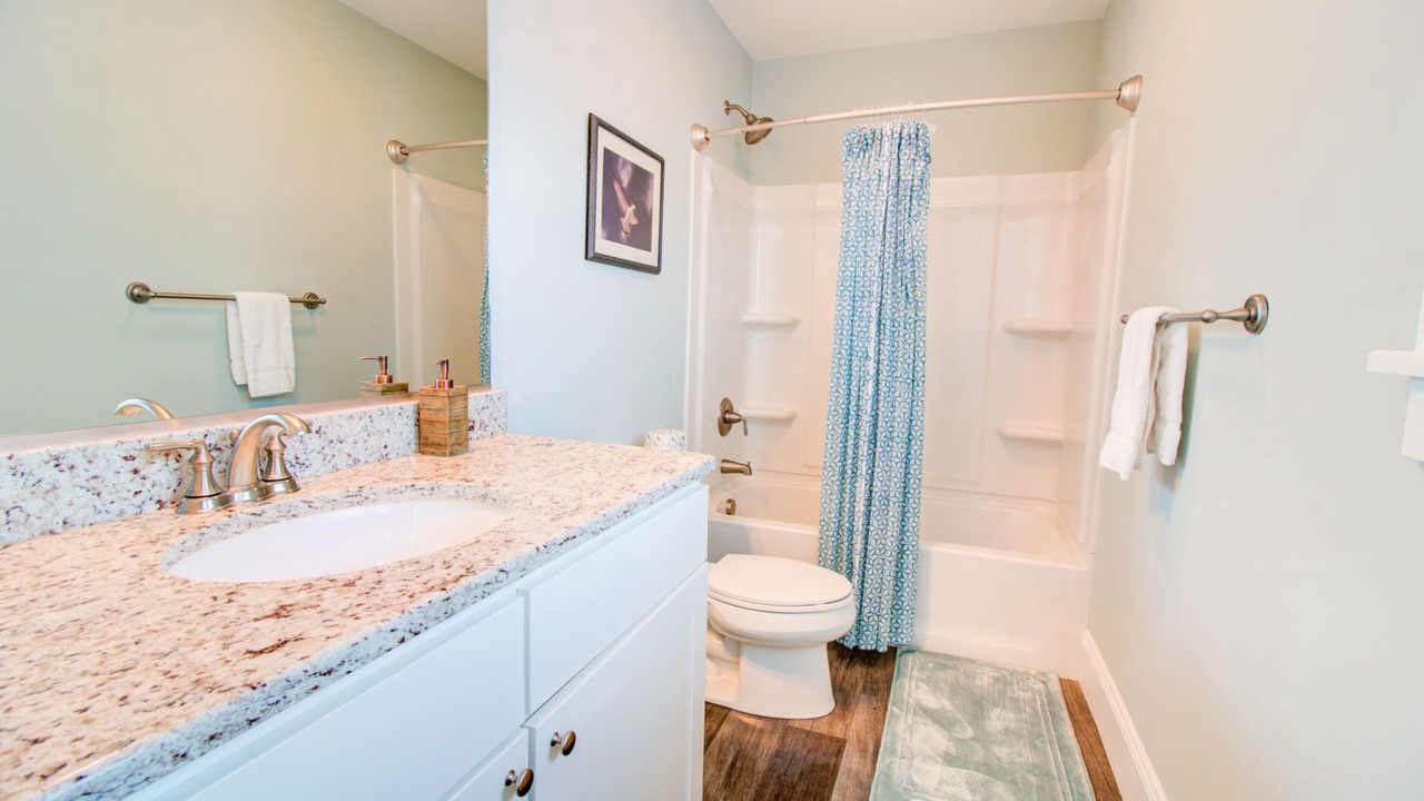 Photo of Bathroom in Bermuda Bay