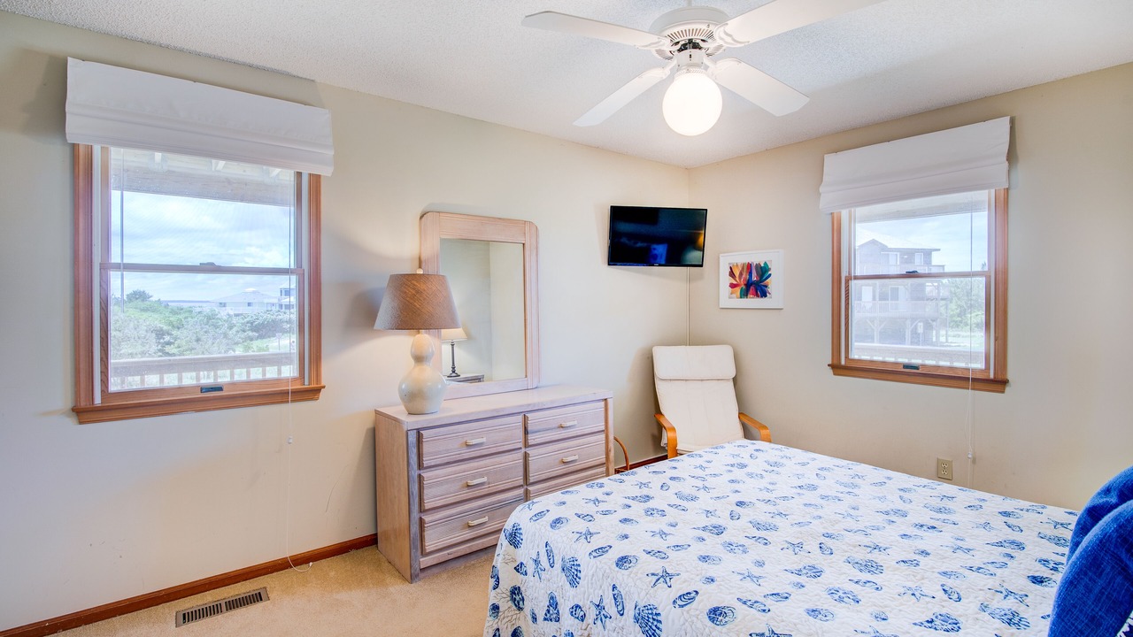 Photo of Bedroom in Carolina Dunes