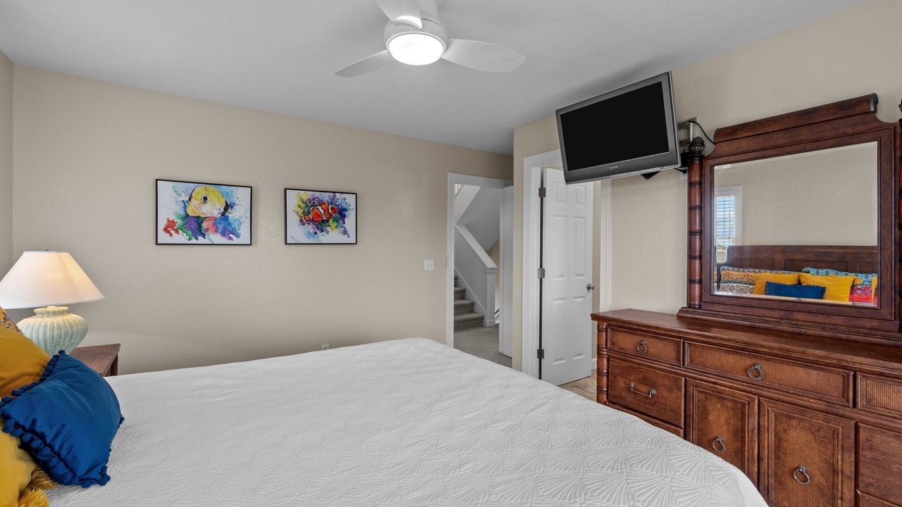 Photo of Bedroom in Wind Over Waves