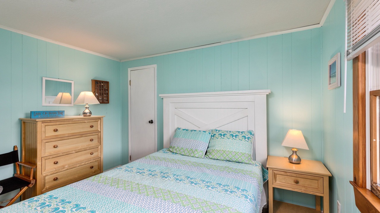Photo of Bedroom in Hatteras