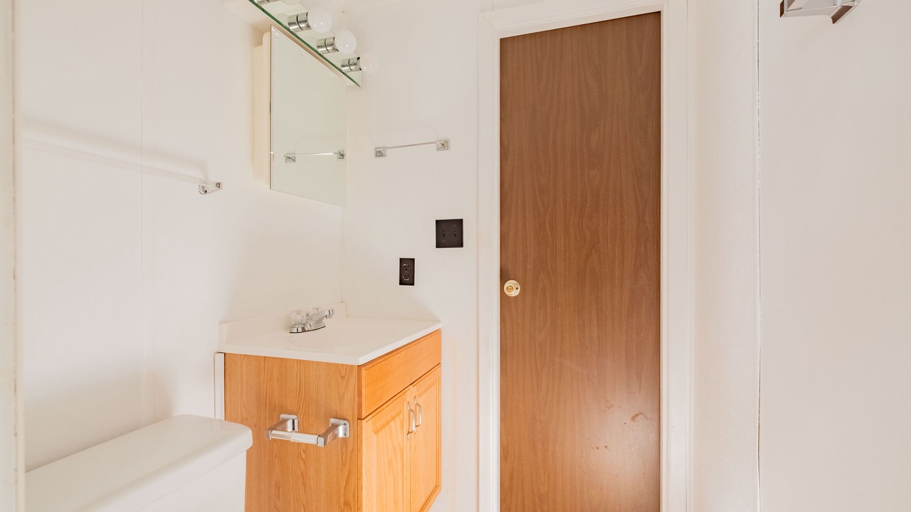 Photo of Bathroom in Brigands' Bay