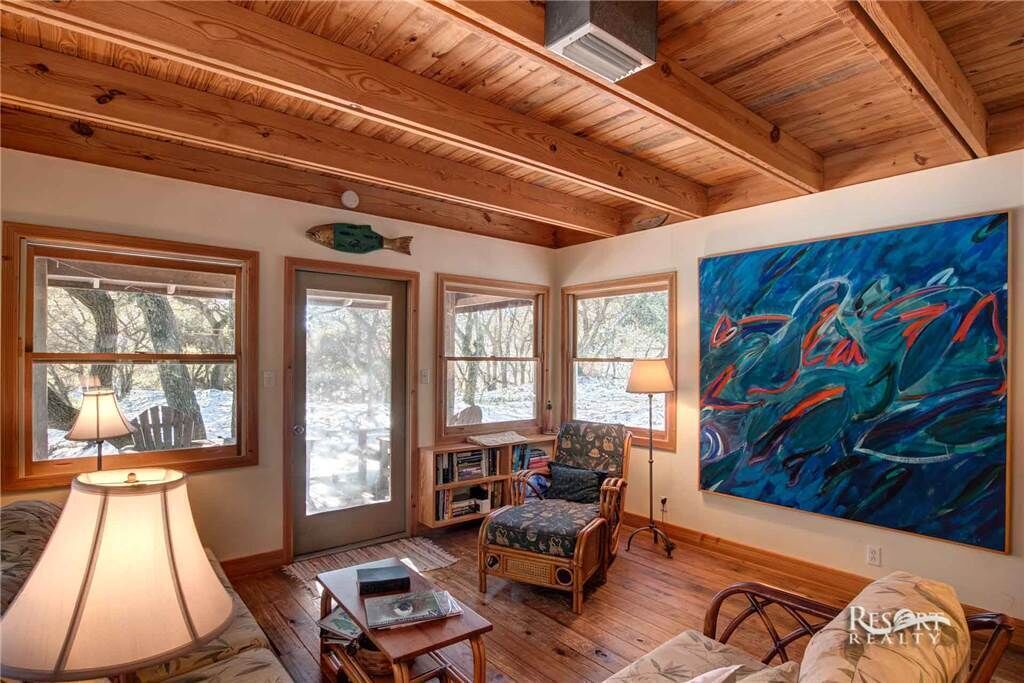Photo of Livingroom in Ocean Hill