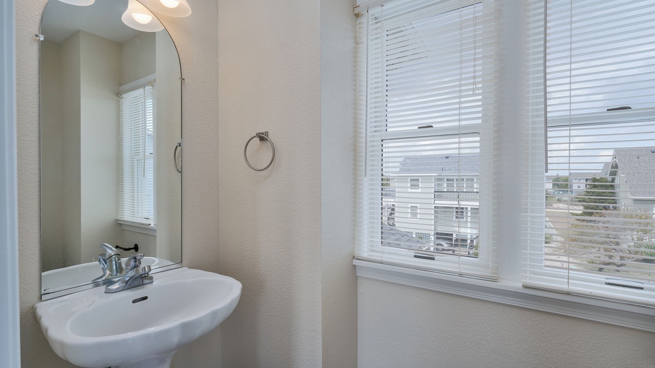 Photo of Bathroom in Ocean Sands