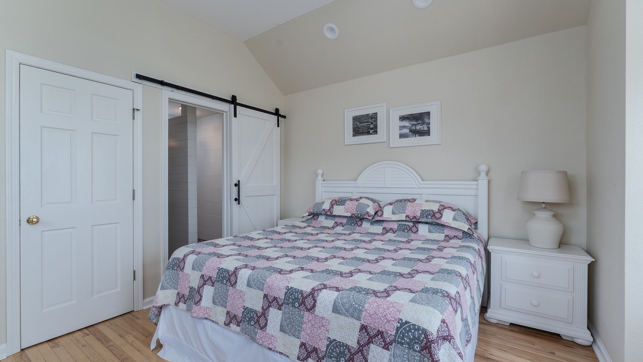 Photo of Bedroom in Ocean Sands
