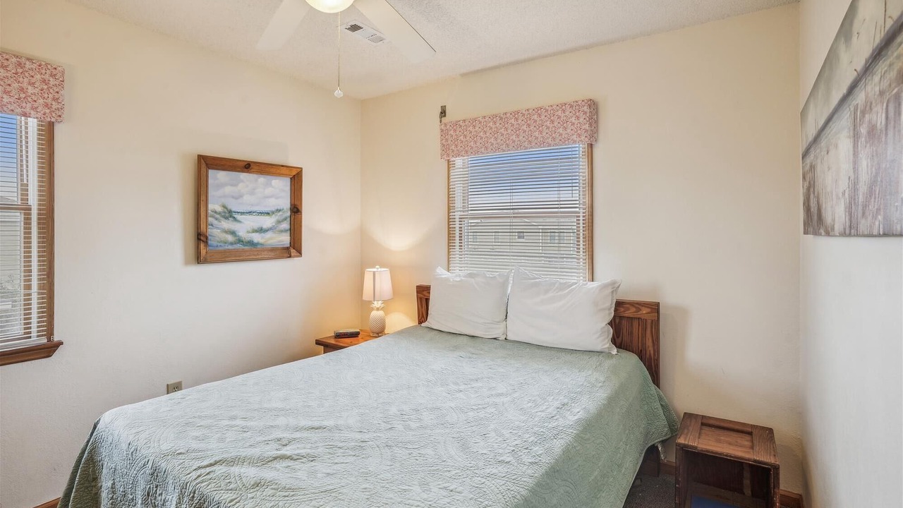 Photo of Bedroom in Carolina Dunes
